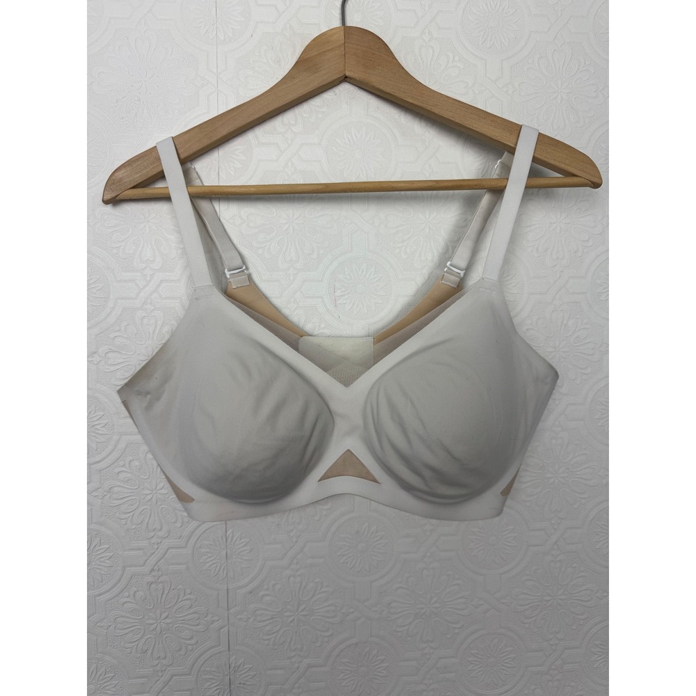 HoneyLove Crossover Contour Bra White Sand Wireless Support Size Large 38B/C